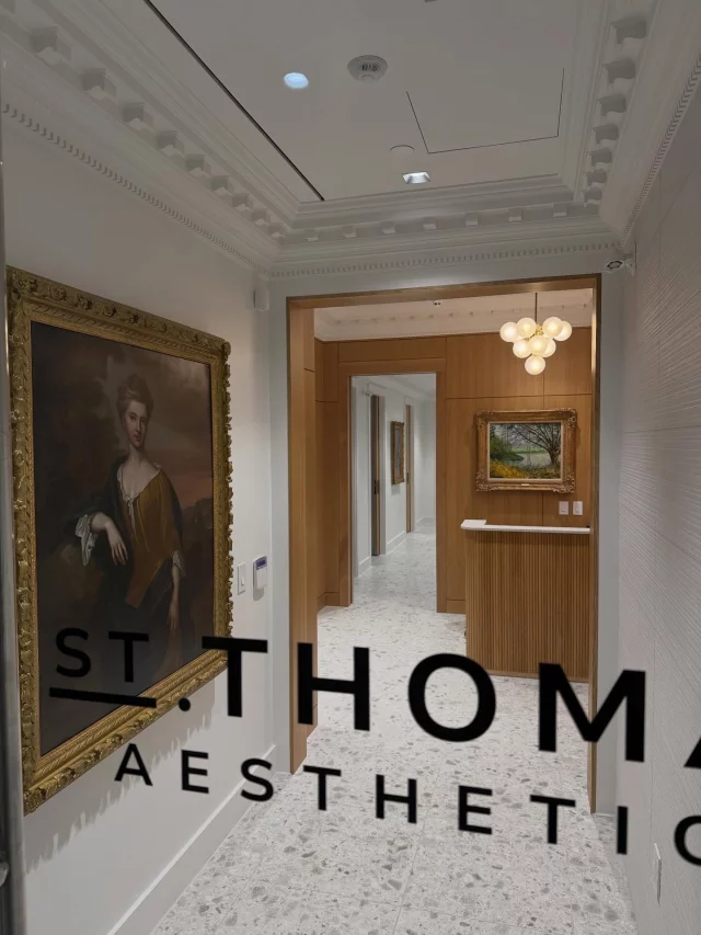We are extremely proud to offer the highest level of post surgical maintenance care at our practice.  Our non surgical clinic St Thomas Aesthetics is located within the same building as our clinical office and operating facilities.  This is a very private and comfortable space offering medical grade skin care, premium aesthetics, injectable treatments and a spectrum of expert laser care including BBL, Moxi, Halo, TRL and  Profractional Erbium laser technology.  #plasticsurgery ##sciton #bbl #halo #moxi #blooryorkville #toronto  #torontolife
